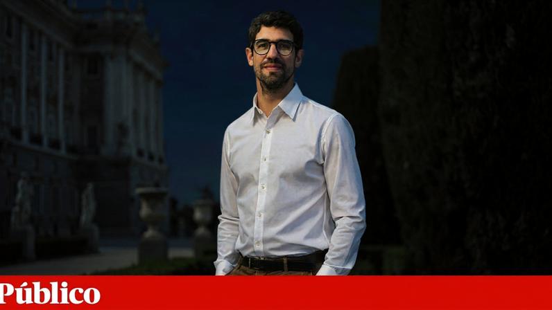 Valentim diz que linhas vermelhas ficarão onde a centro-direita as estabelecer