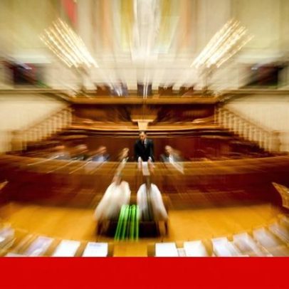 Registo de património, donativos e alarme: a transparência tem emagrecido