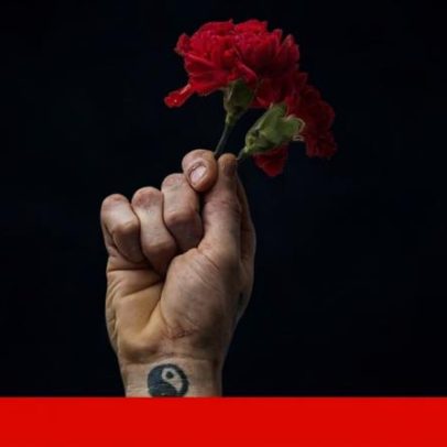 Agentes culturais de Lisboa assinam petição contra desvalorização 25 de Abril