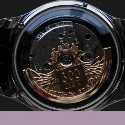 Britânico restaura relógios soviéticos na Rússia para o mercado de luxo e Putin