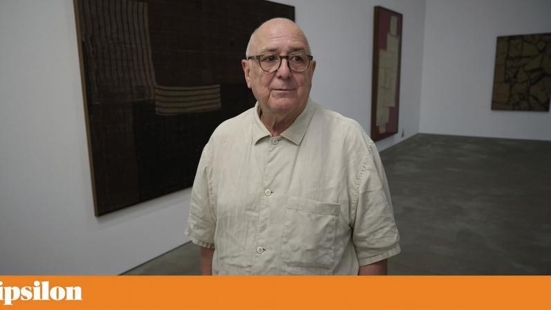 João Penalva fotografado em 2025 na sua exposição na galeria Francisco Fino, em Lisboa