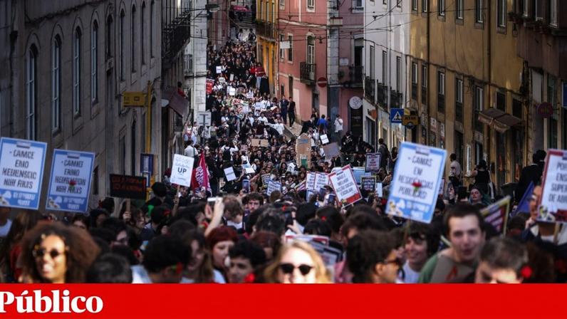 Governo prevê que mudanças na acção social reduzam bolsas mínimas para 10%