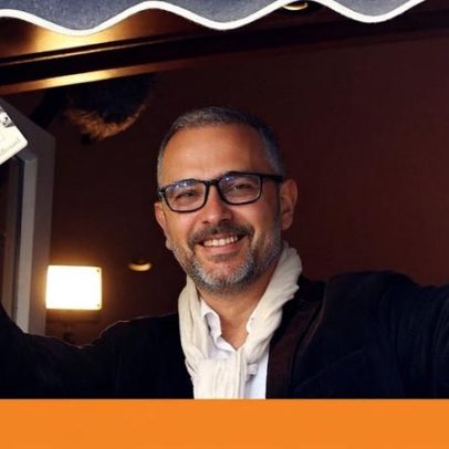 Kamel Daoud diz ter sido condenado a três anos de prisão pelo tribunal argelino