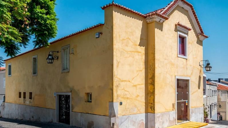 Novo cineclube nasce numa antiga ermida em Almada