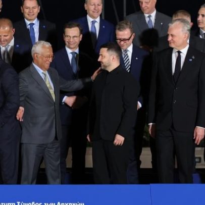 Zelensky no palco e desvia atenções da crise no Médio Oriente