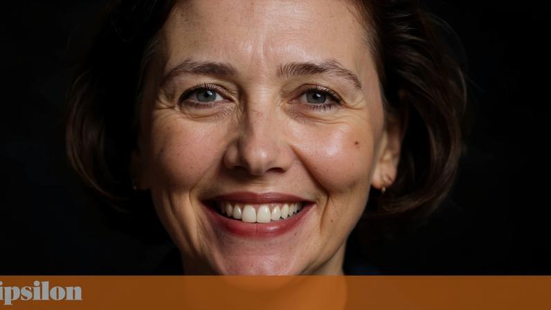 Maggie Gyllenhaal é autora de *A Filha Perdida*