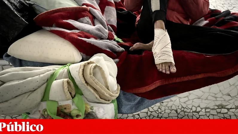 A maioria dos sem-abrigo são homens, sobretudo concentrados entre os 45 e os 64 anos, o que evidencia “um progressivo envelhecimento desta população”