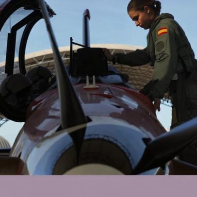 Leonor de Espanha termina formação militar e vai estudar Ciências Políticas