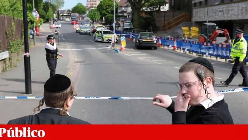 Dois homens judeus esfaqueados em Londres; polícia investiga terrorismo