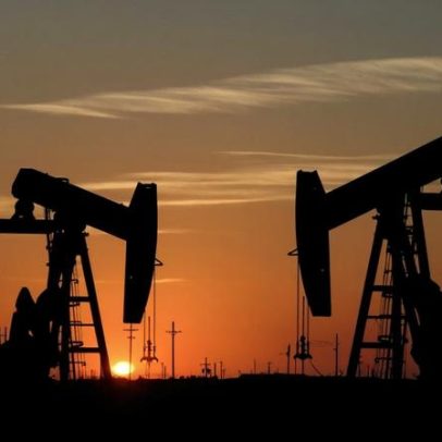 Petróleo sobe e atinge novo pico desde o início da guerra no Médio Oriente