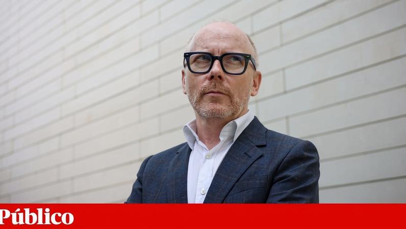 Eleição do reitor da Universidade Nova de Lisboa não se realiza novamente