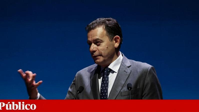 Montenegro entregou dados de clientes da Spinumviva, restringindo acesso público