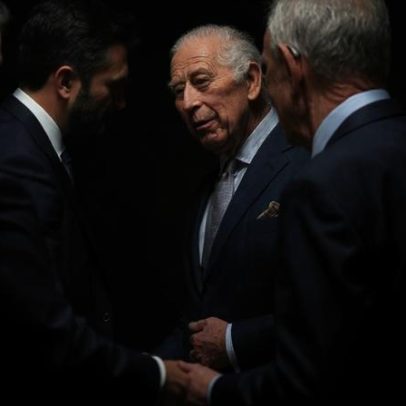 Mamdani incentiva Carlos III a devolver o Koh-i-Noor