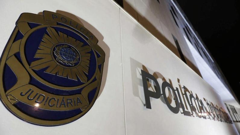 Cadáver de recém-nascido encontrado em empresa de reciclagem de lixo