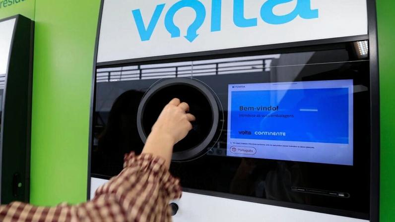 Consumidores esperam reembolso de 10 cêntimos por garrafas de plástico