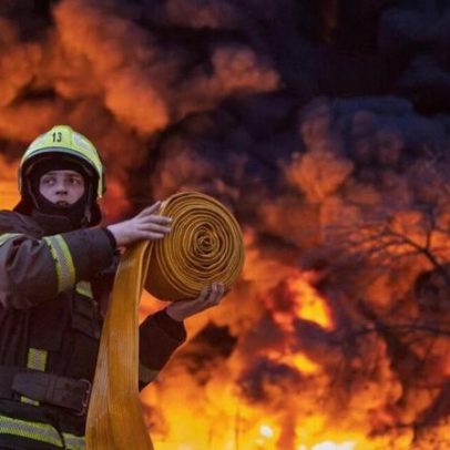 Ataques russos com mais de 700 drones e mísseis deixam 13 mortos na Ucrânia