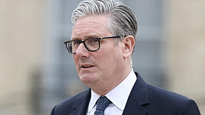 Keir Starmer em foco na política britânica