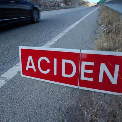 Homem morre em colisão entre carro e camião na A1