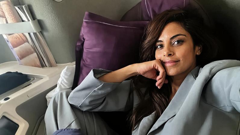 Atriz e apresentadora luso-descendente Collien Fernandes tem recebido apoio de milhares de pessoas após denúncia de deepfakes feitos com imagens e vídeos dela