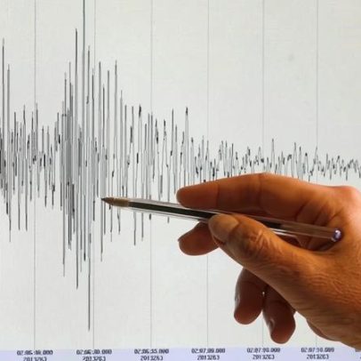 Sismo de magnitude 6 ocorre ao largo da costa norte da Indonésia