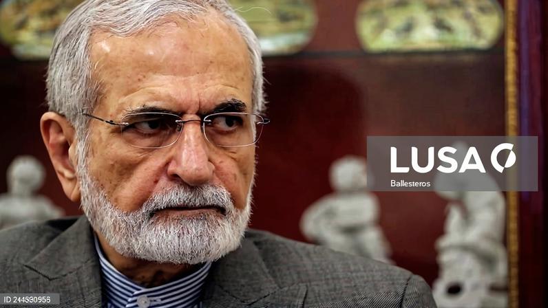 Irão: Ex-ministro dos Negócios Estrangeiros gravemente ferido em ataque