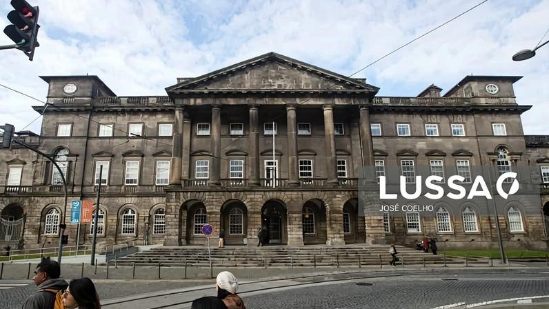 PJ faz buscas no Hospital Santo António no Porto por suspeitas de obras irregulares