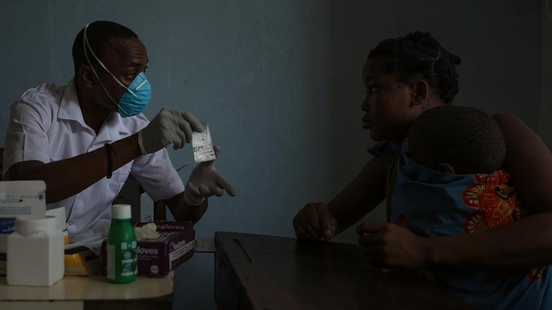 Governo são-tomense assina empréstimo complementar para construir hospital de referência