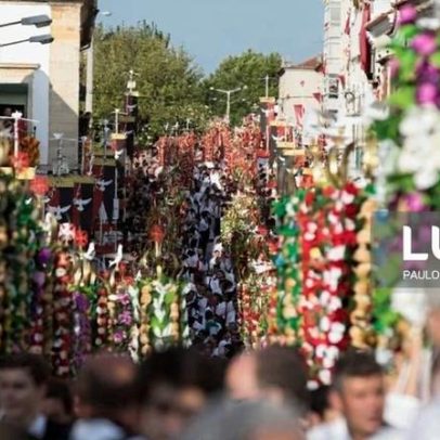 População de Tomar decide realizar a Festa dos Tabuleiros em 2027