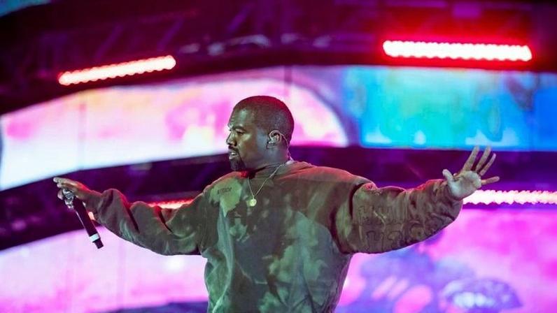 Kanye West proibido de entrar no Reino Unido por anti-semitismo e festival foi cancelado