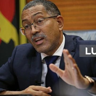 Angola prevê adicionar 75 mil barris/dia com FPSO Kaminho