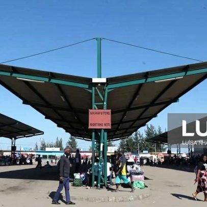 Governo moçambicano entrega 100 autocarros a 15 autarquias na segunda-feira