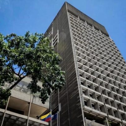 EUA suspendem sanções à banca estatal venezuelana
