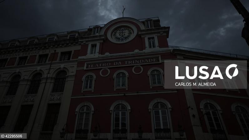 “Clube dos Poetas Mortos” estreia-se com forte procura e apelo à reflexão sobre liberdade