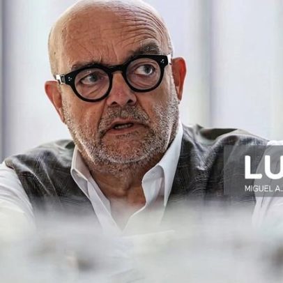 Cabrita Reis revela em Veneza a visão pessoal da Via Sacra em 14 pinturas