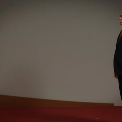 Líder do Governo de Macau promete reprimir ligações a forças externas hostis