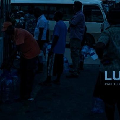 Governo moçambicano reconhece pressão nos postos de combustível