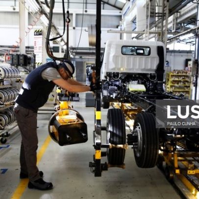 Mitsubishi Fuso suspende produção em julho no Tramagal e saídas voluntárias