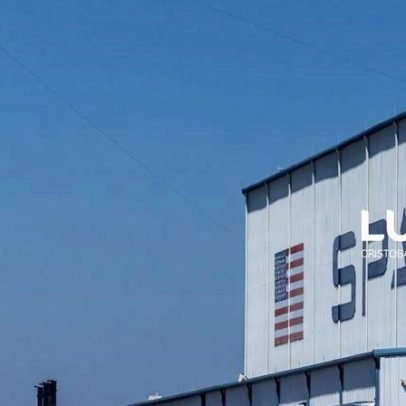 SpaceX apresenta pedido de entrada em bolsa