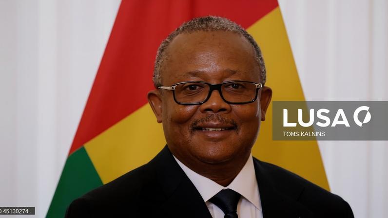 Presidente guineense deposto pode candidatar-se em eleições de dezembro, diz PM