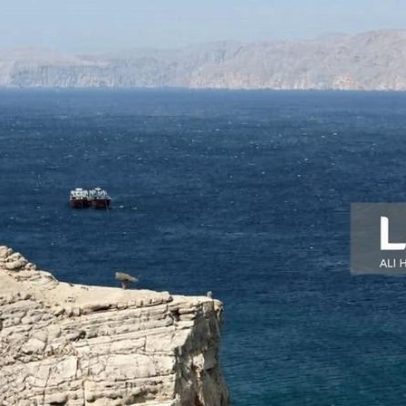 Petroleiro não iraniano cruza estreito de Ormuz após cessar-fogo