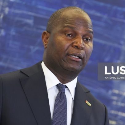 Moçambique quita dívida com FMI, decisão responsável e corajosa, diz PR