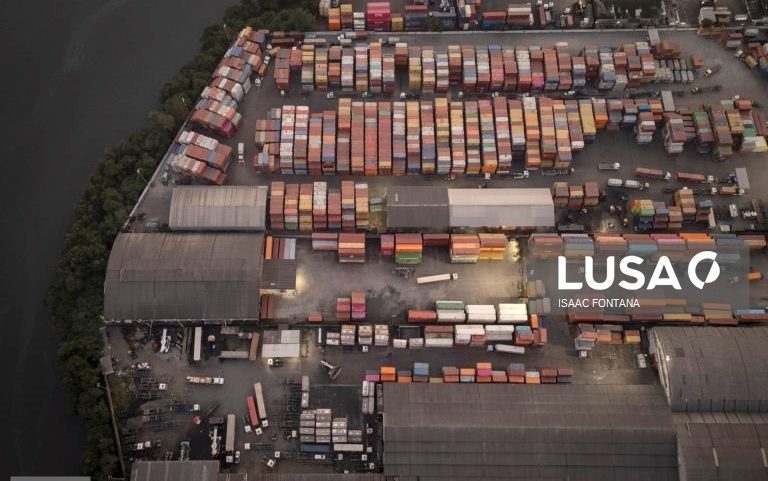 Surplus da balança comercial do Brasil cresce 47,6% no 1º trimestre