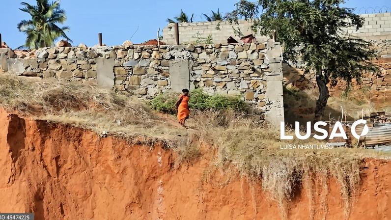 Erosão ameaça 500 casas no norte de Moçambique