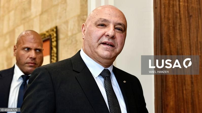 Presidente do Líbano quer país incluído no cessar-fogo