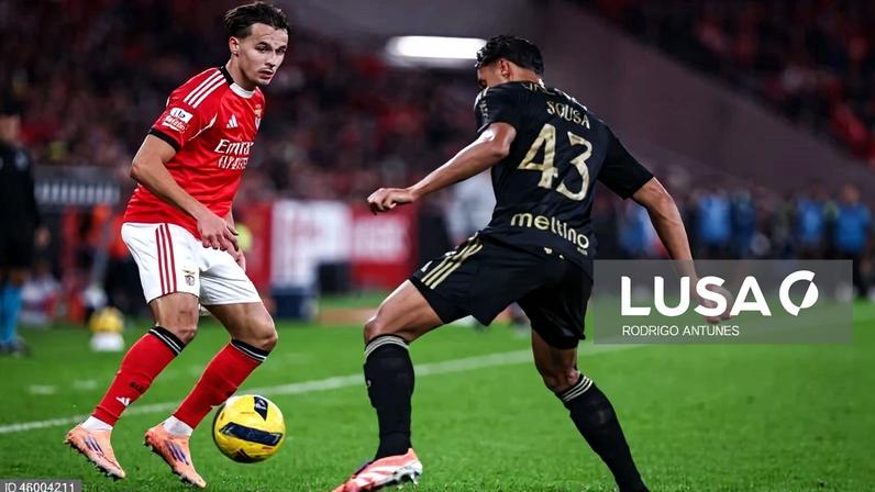 Benfica tenta ficar a cinco pontos da liderança na visita ao Casa Pia