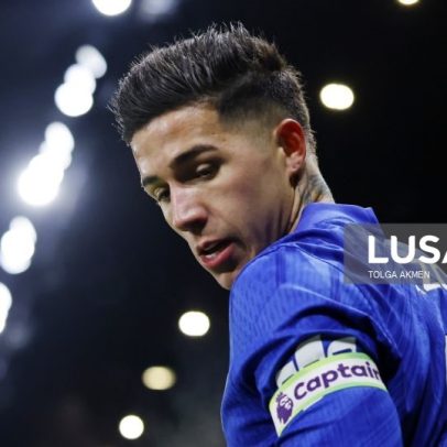 Chelsea afasta Enzo Fernández por dois jogos após comentários sobre Real Madrid