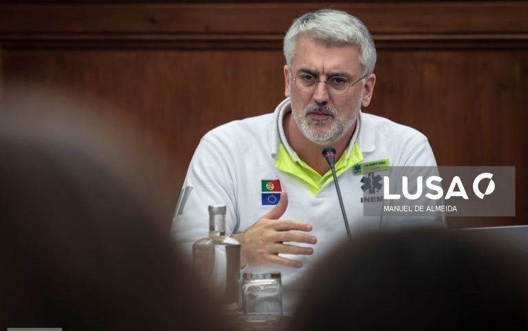 INEM admite dívidas a bombeiros e invoca necessidade de reforço orçamental