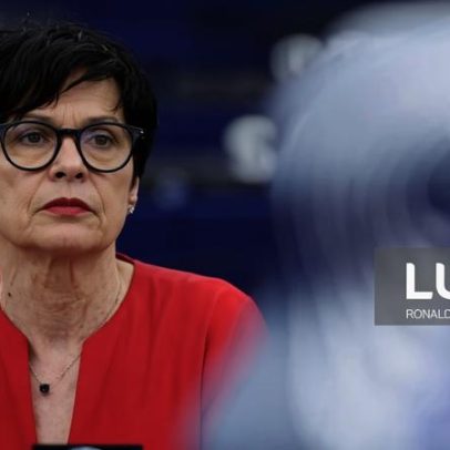 Comissária propõe regras para punir recuos democráticos na UE