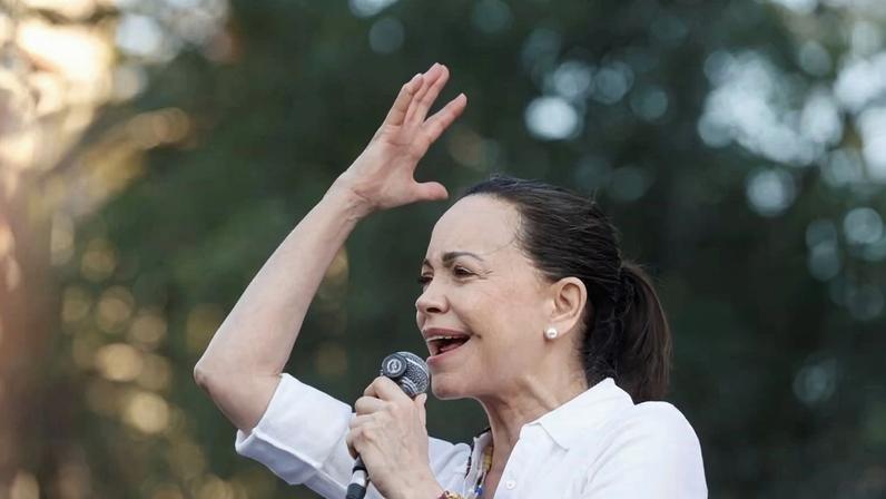 María Corina Machado quer eleições na Venezuela o mais rapidamente possível