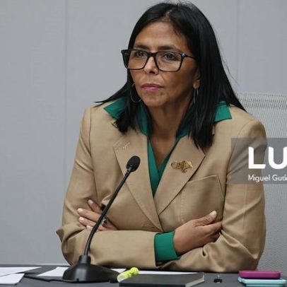 Presidente interina da Venezuela anuncia aumento responsável dos salários